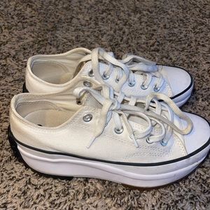 Converse low top hike platform sneaker